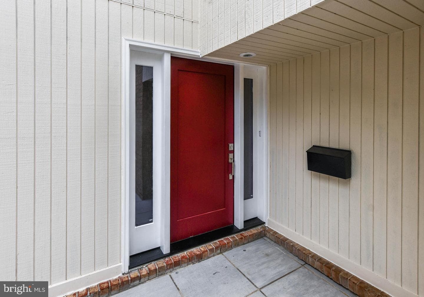 19104 Roman Way photo 7