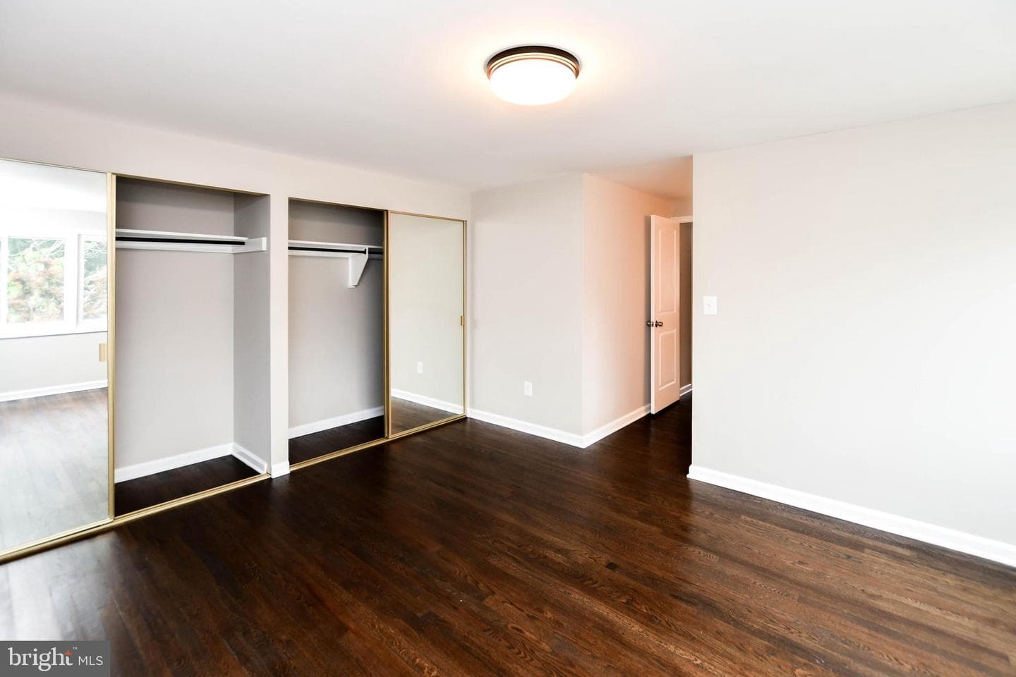 19104 Roman Way photo 73