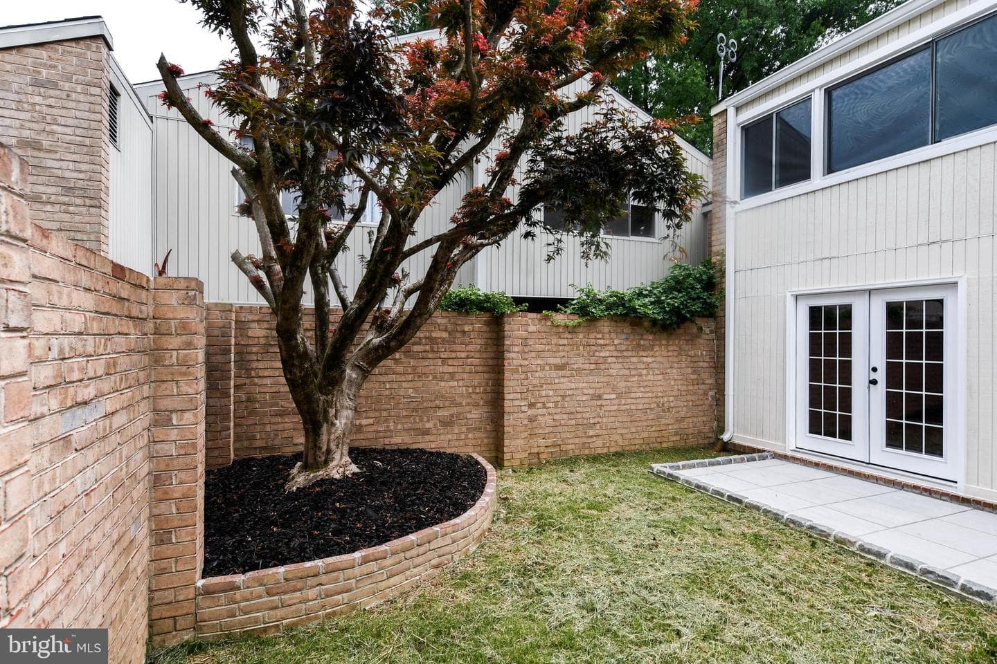 19104 Roman Way photo 8