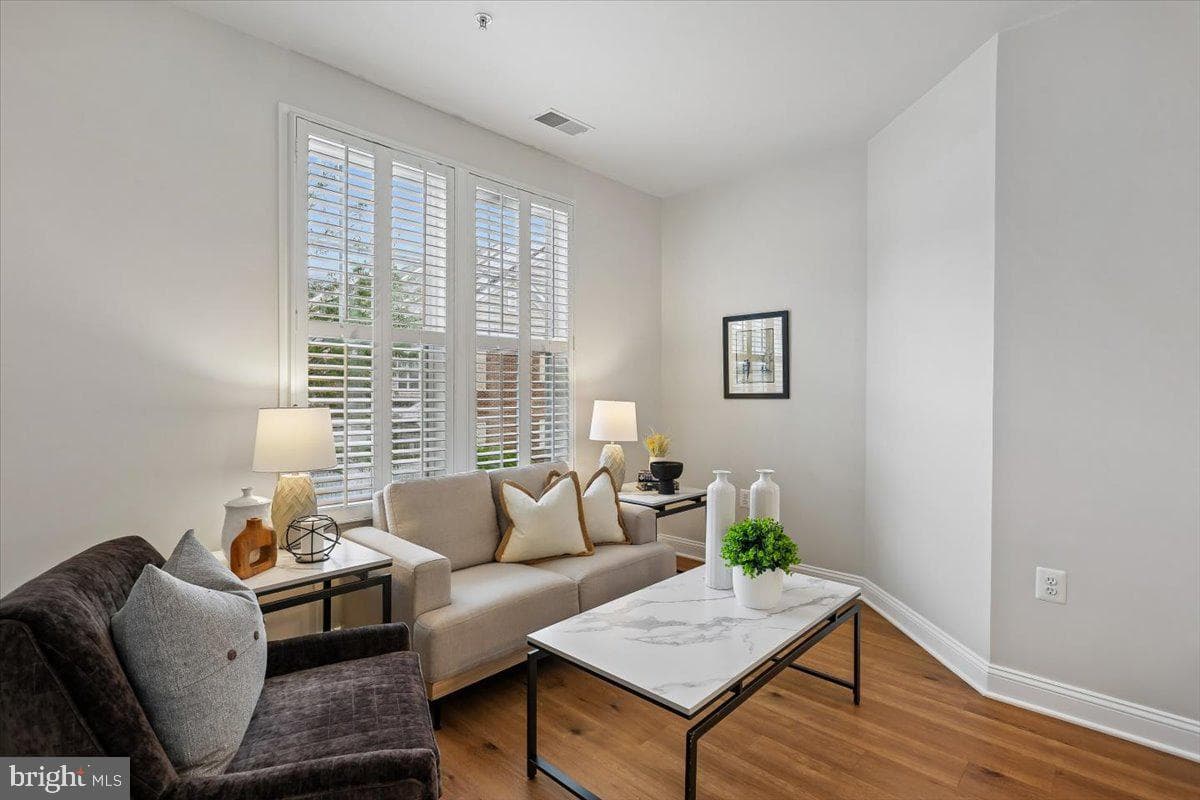 501 King Farm Boulevard #206 photo 13