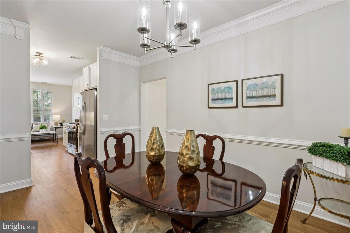 501 King Farm Boulevard #206 photo 18