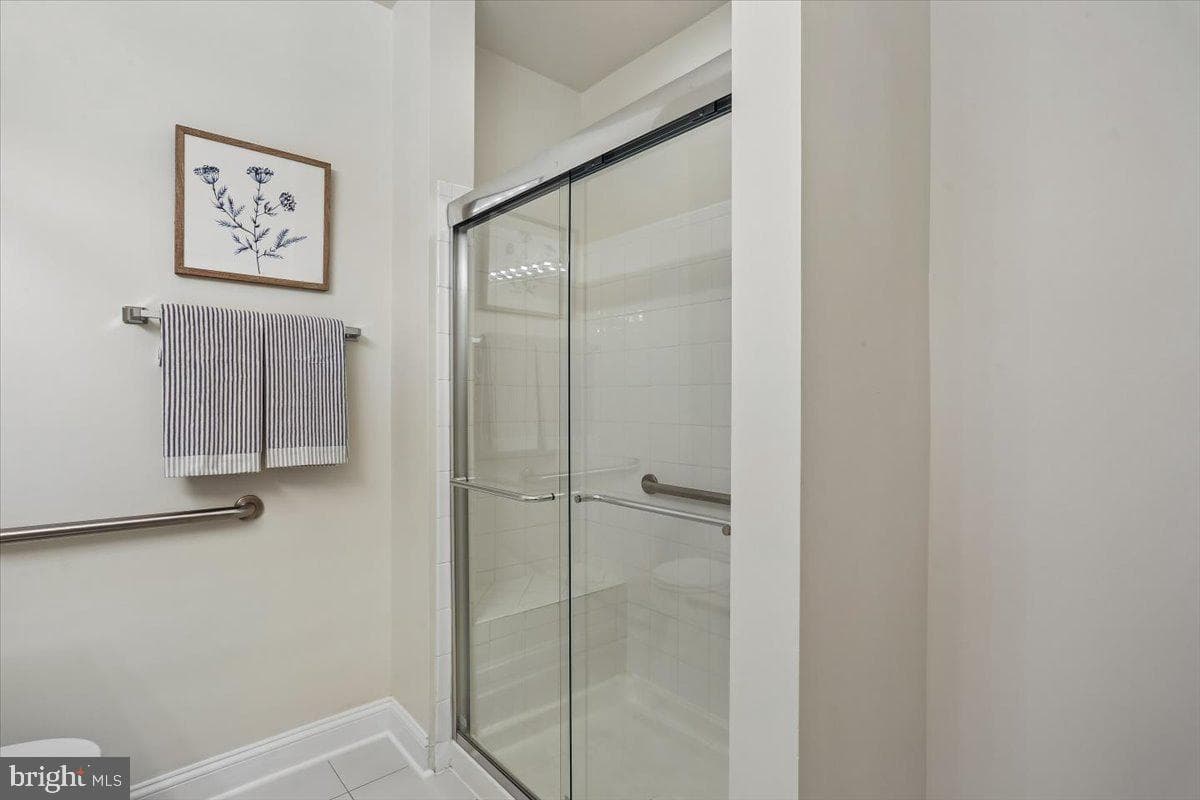 501 King Farm Boulevard #206 photo 27