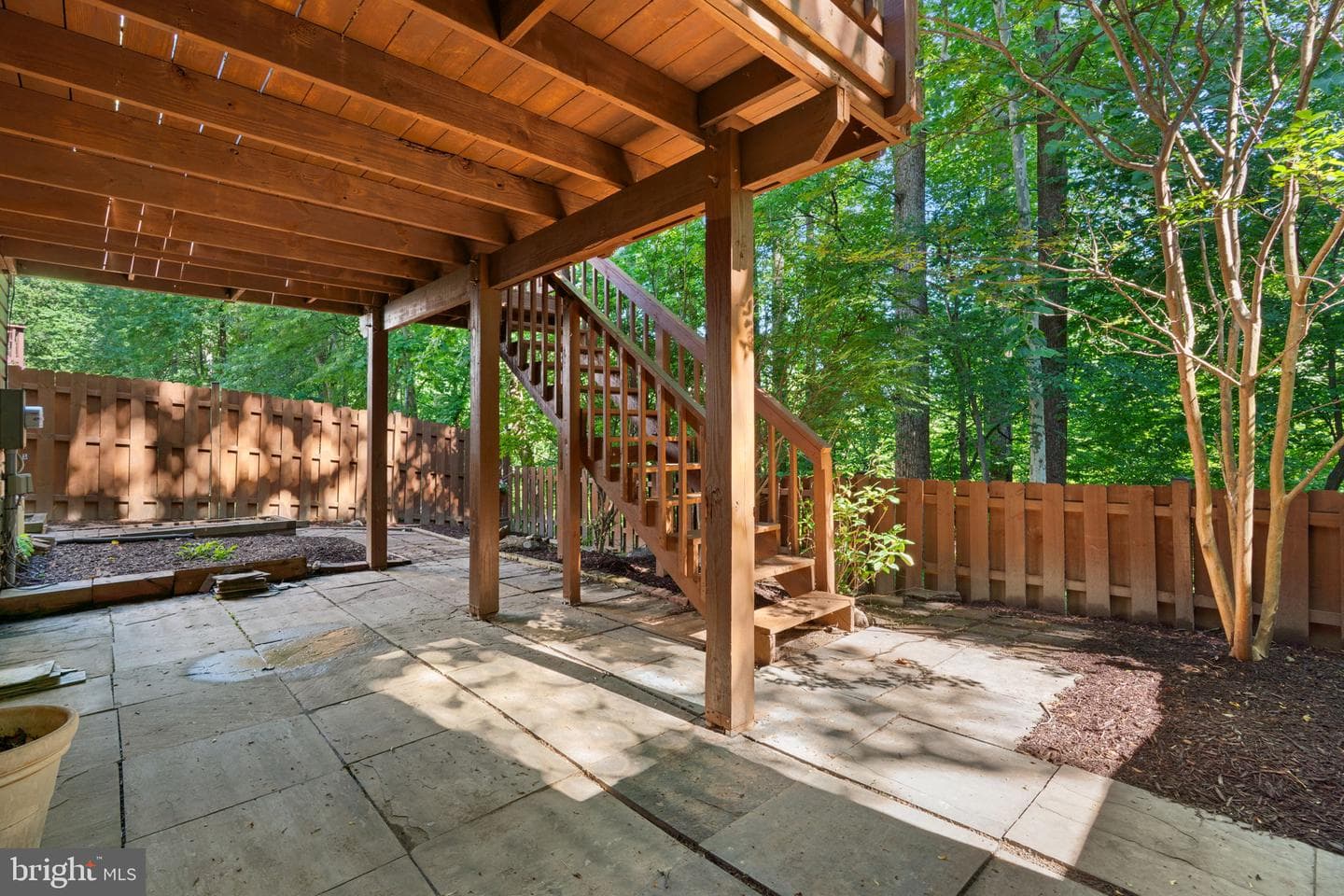 1647 Hugo Circle photo 27