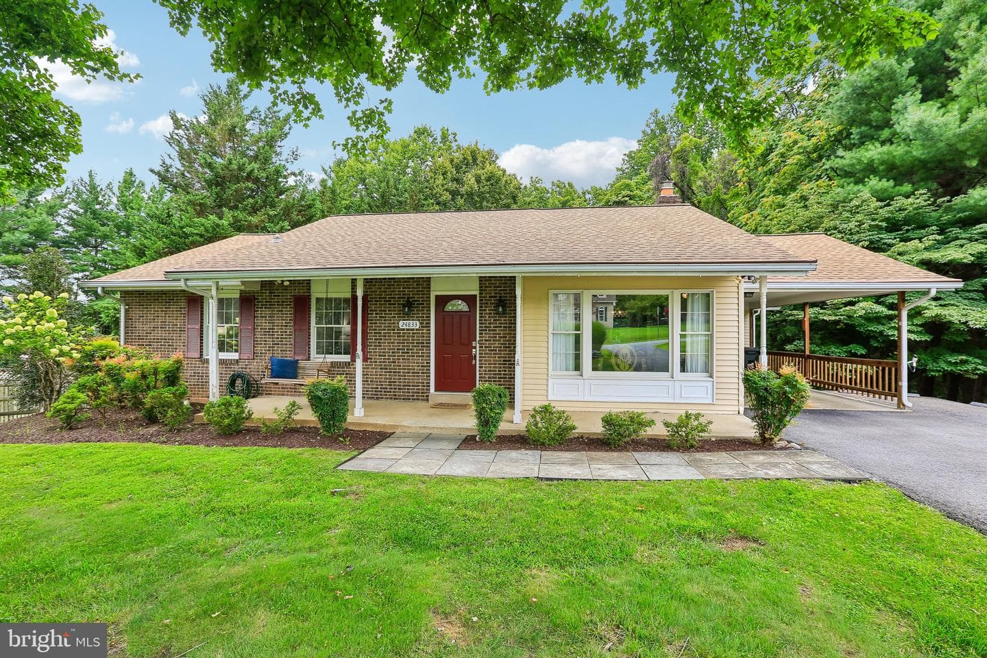 24833 Showbarn Circle, Damascus