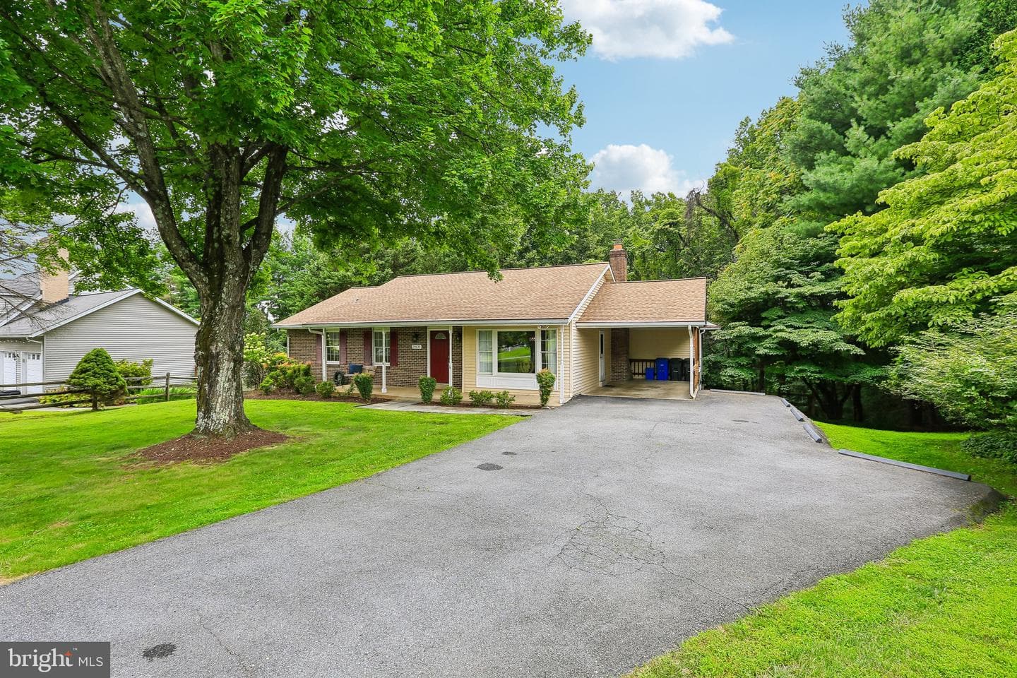 24833 Showbarn Circle, Damascus