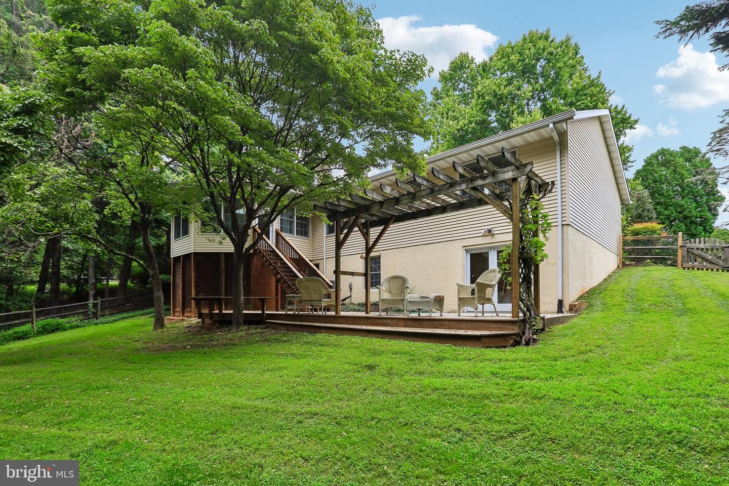 24833 Showbarn Circle photo 34