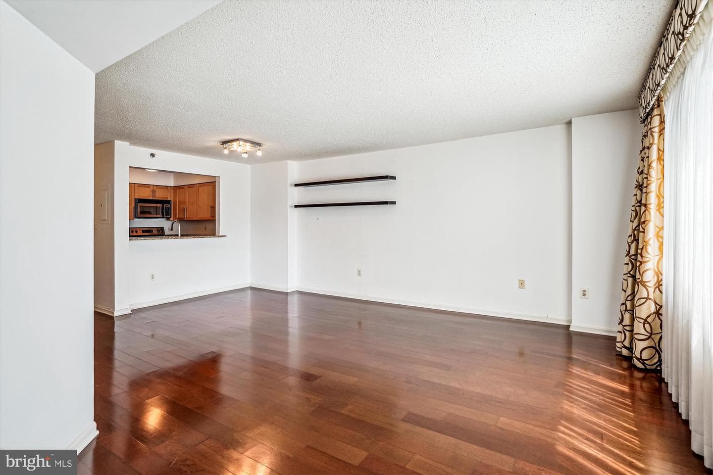 10101 Grosvenor Place #407 photo 10