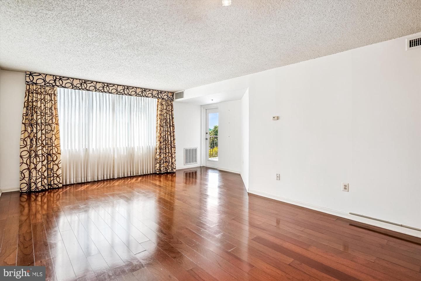 10101 Grosvenor Place #407 photo 14