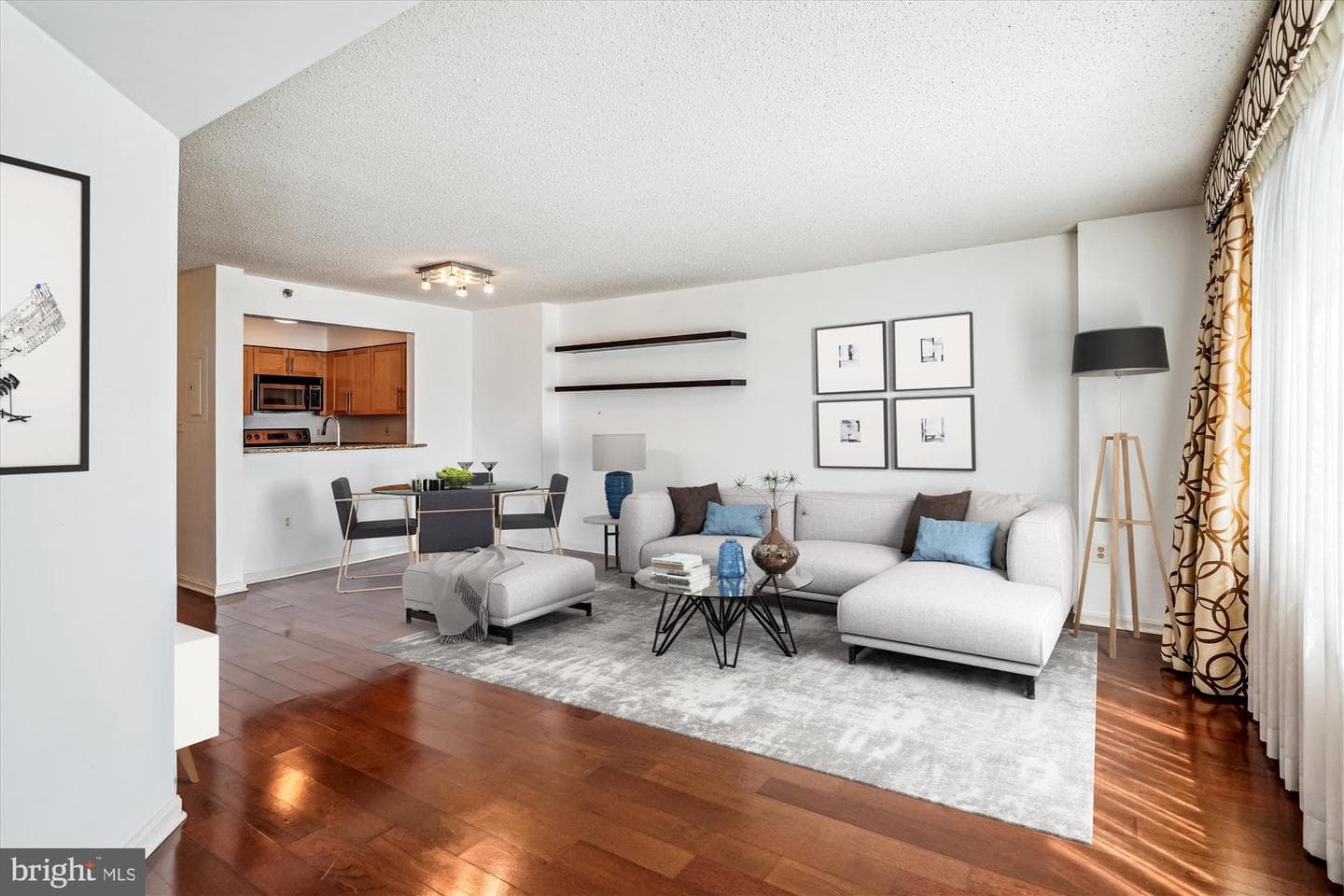 10101 Grosvenor Place #407 photo 9