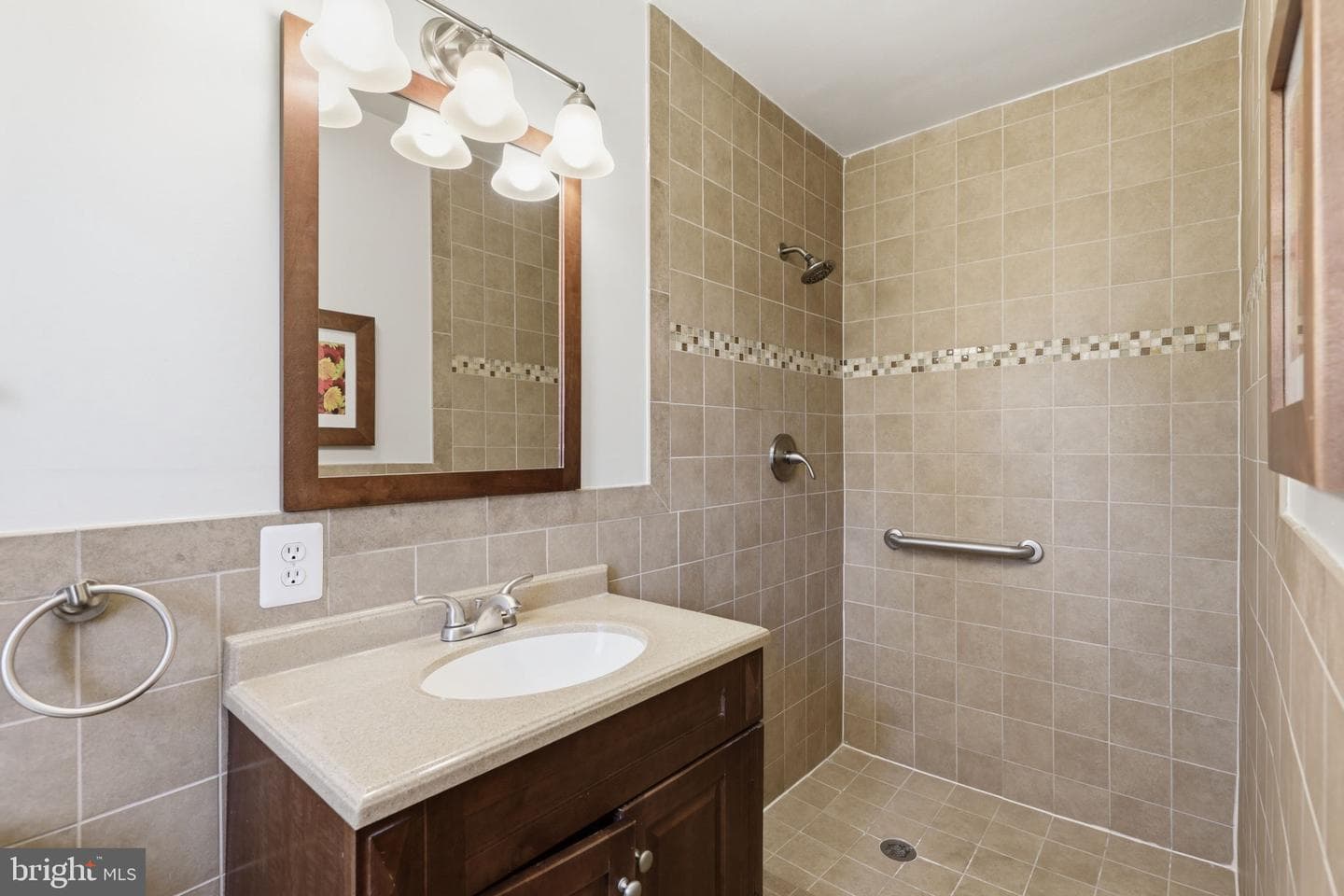 9706 Dameron Drive photo 15