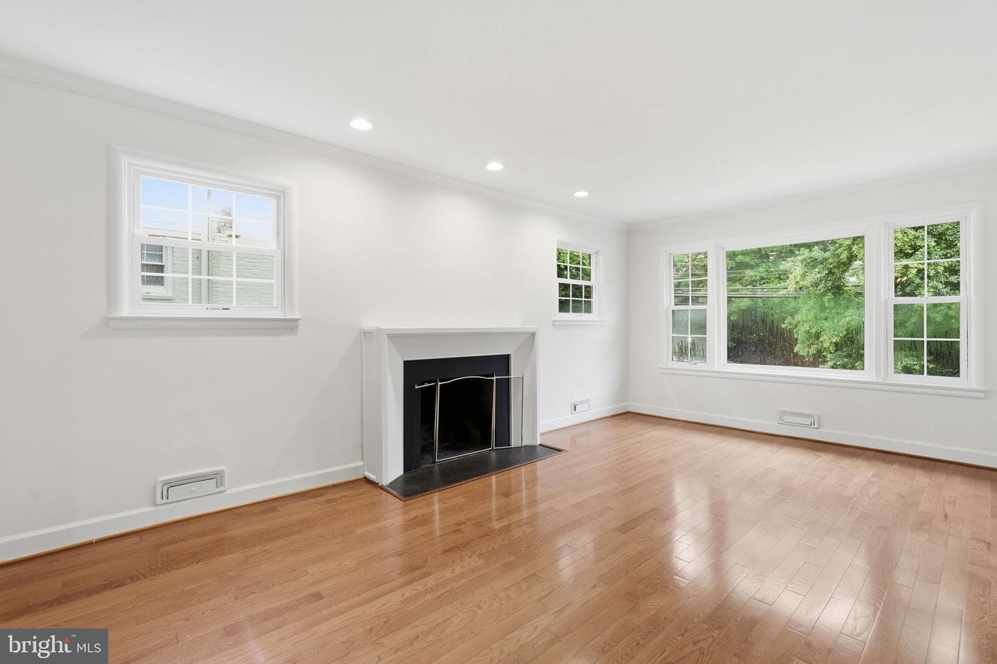 9706 Dameron Drive, Silver Spring