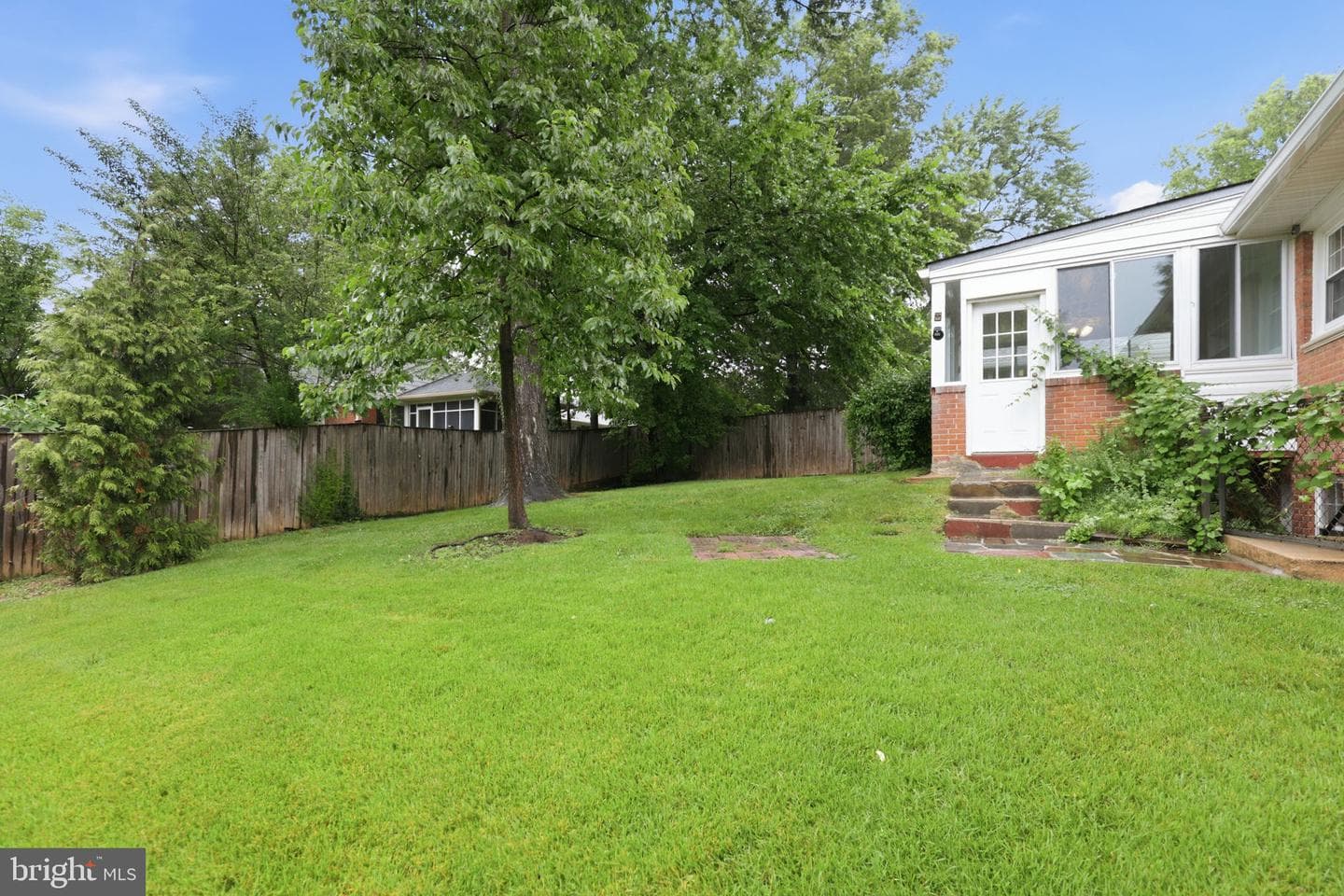 9706 Dameron Drive photo 34