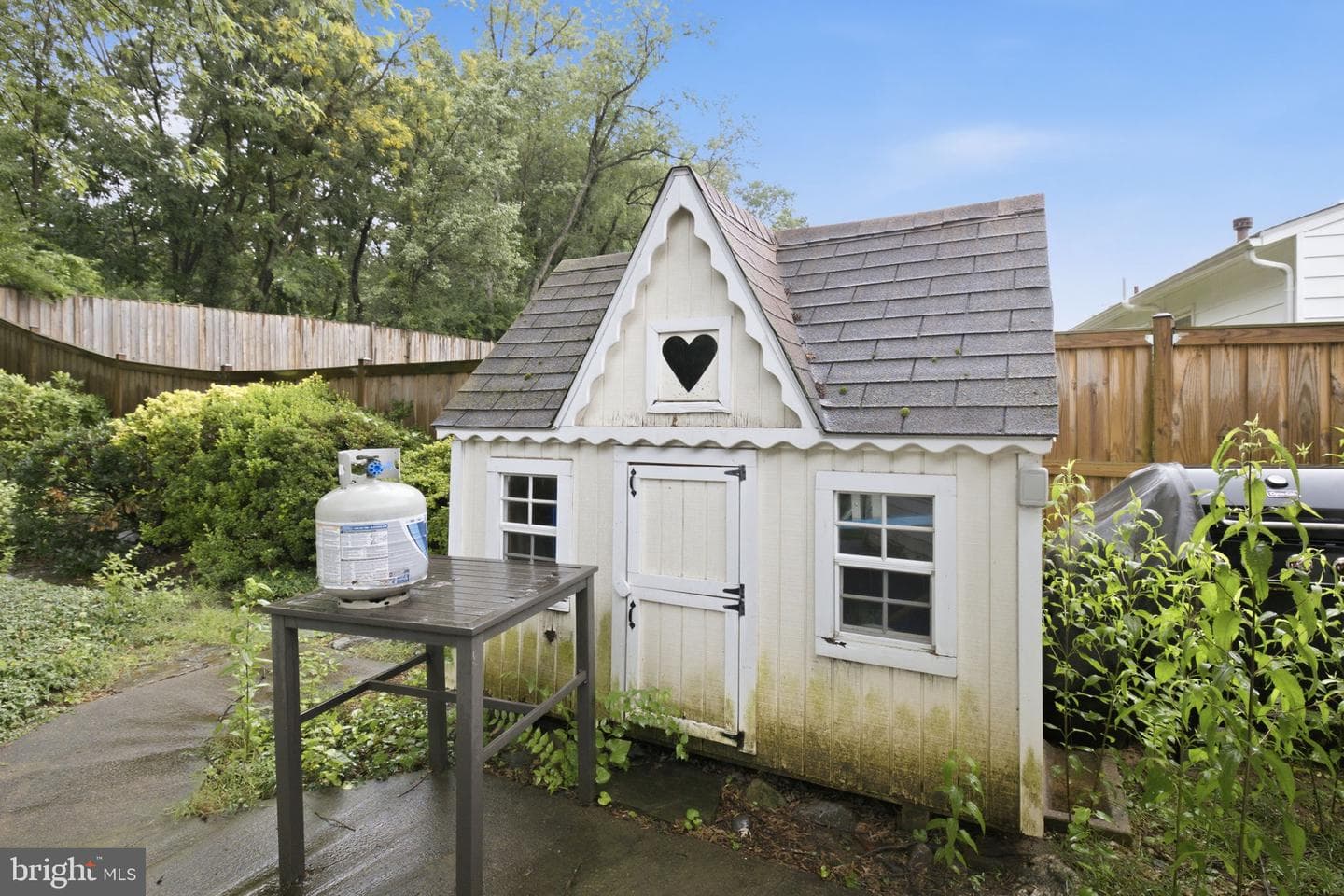 11937 Bayswater Road photo 43