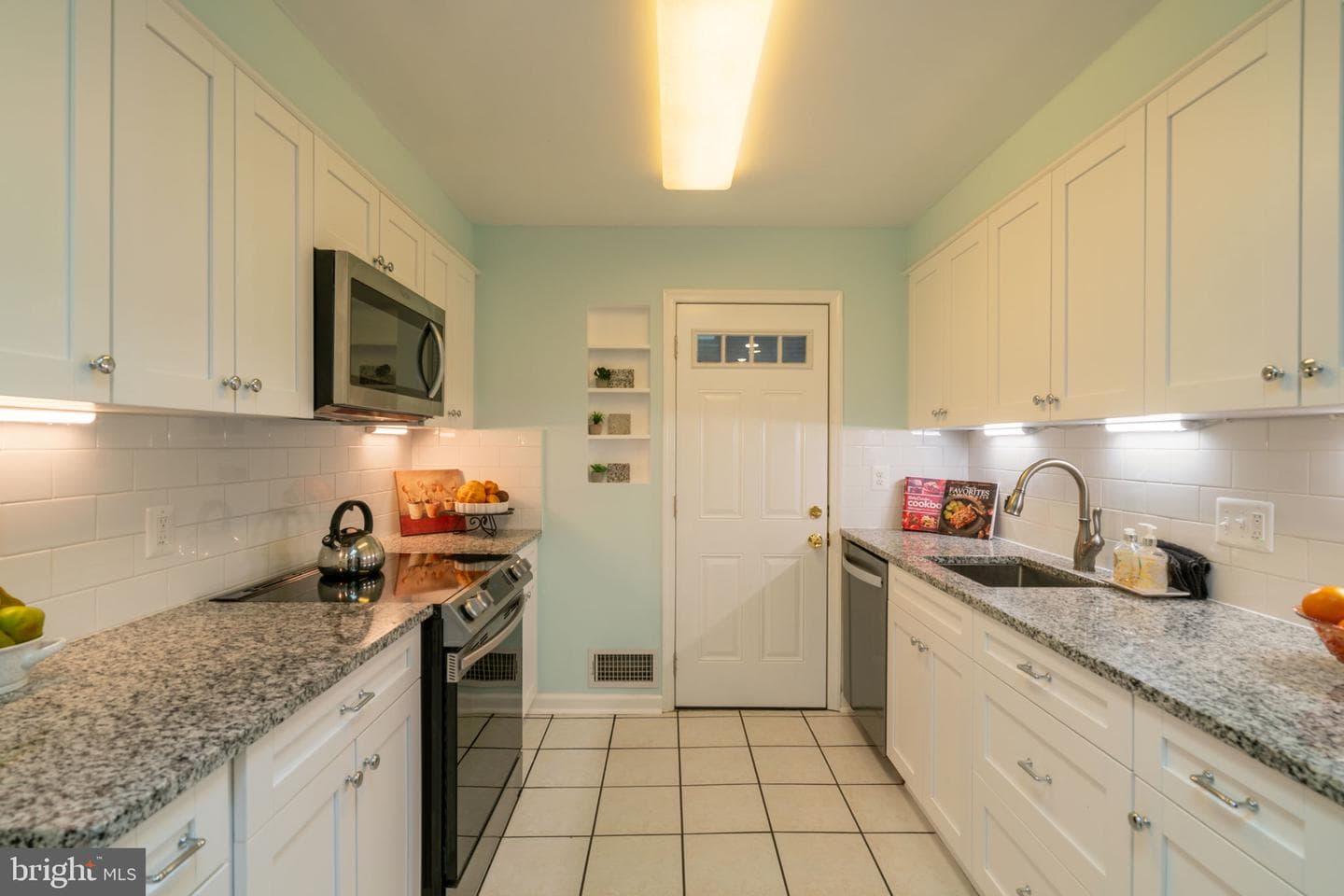 4920 Baffin Bay Lane photo 7
