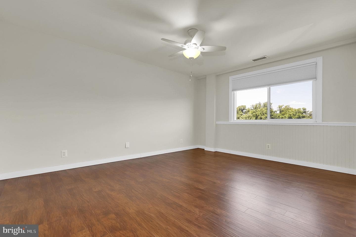 575 Thayer Avenue #705 photo 13