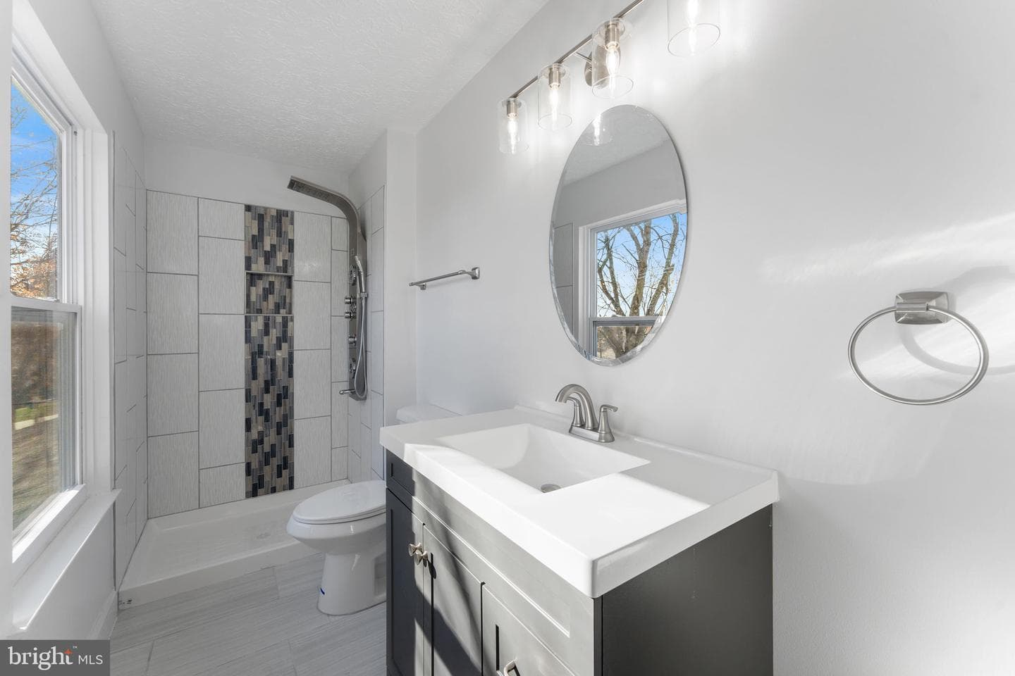 13016 Gershwin Way photo 28