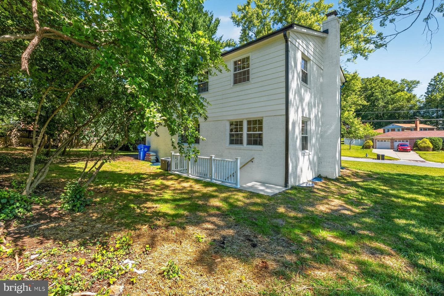 2610 Silverdale Drive photo 42