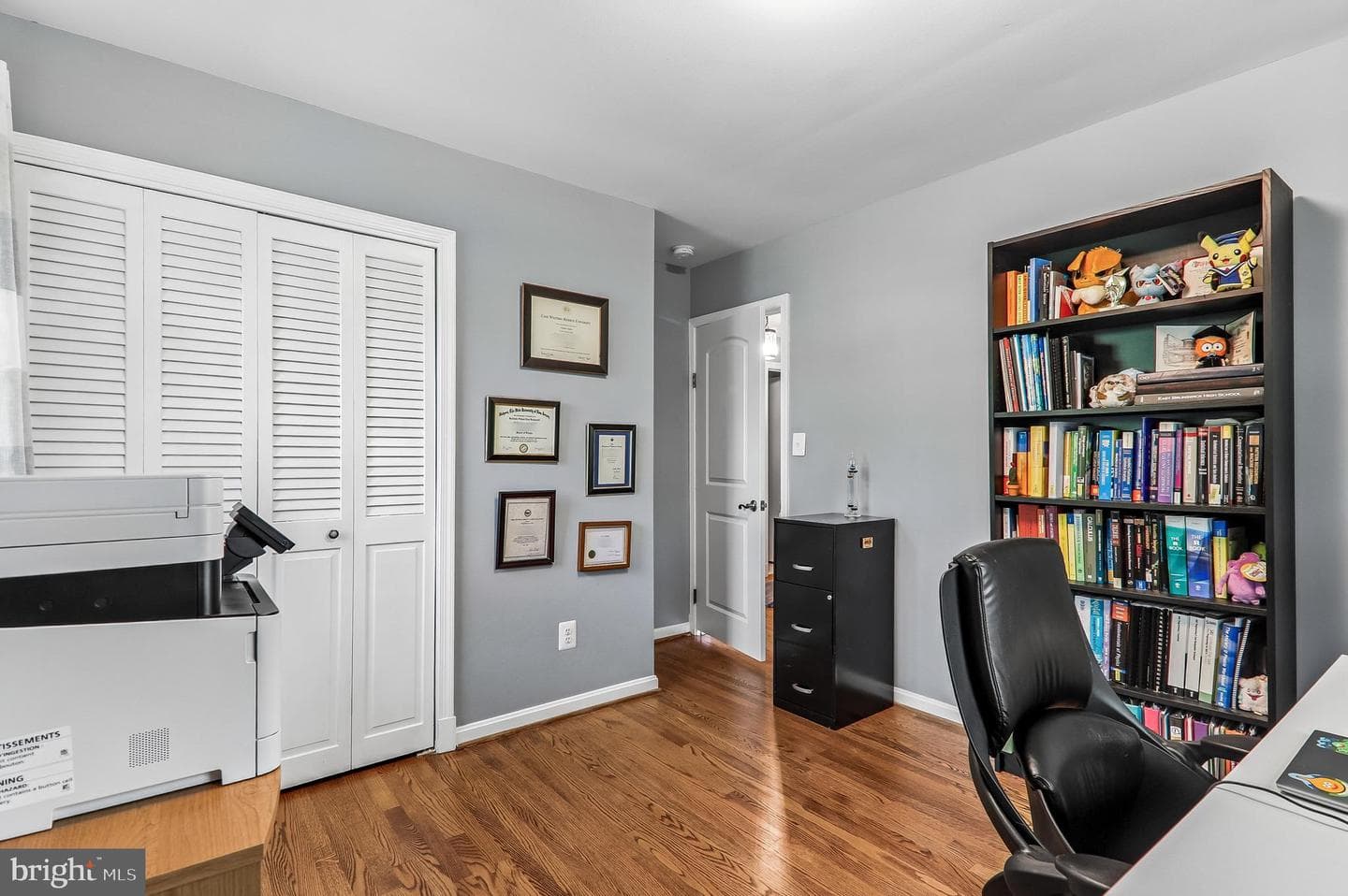1002 Devere Drive photo 23