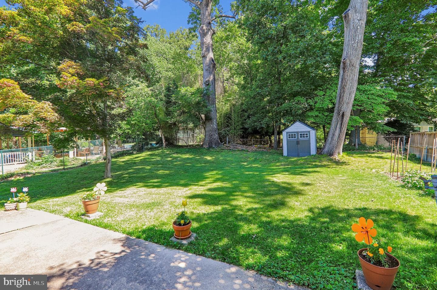 1002 Devere Drive photo 6