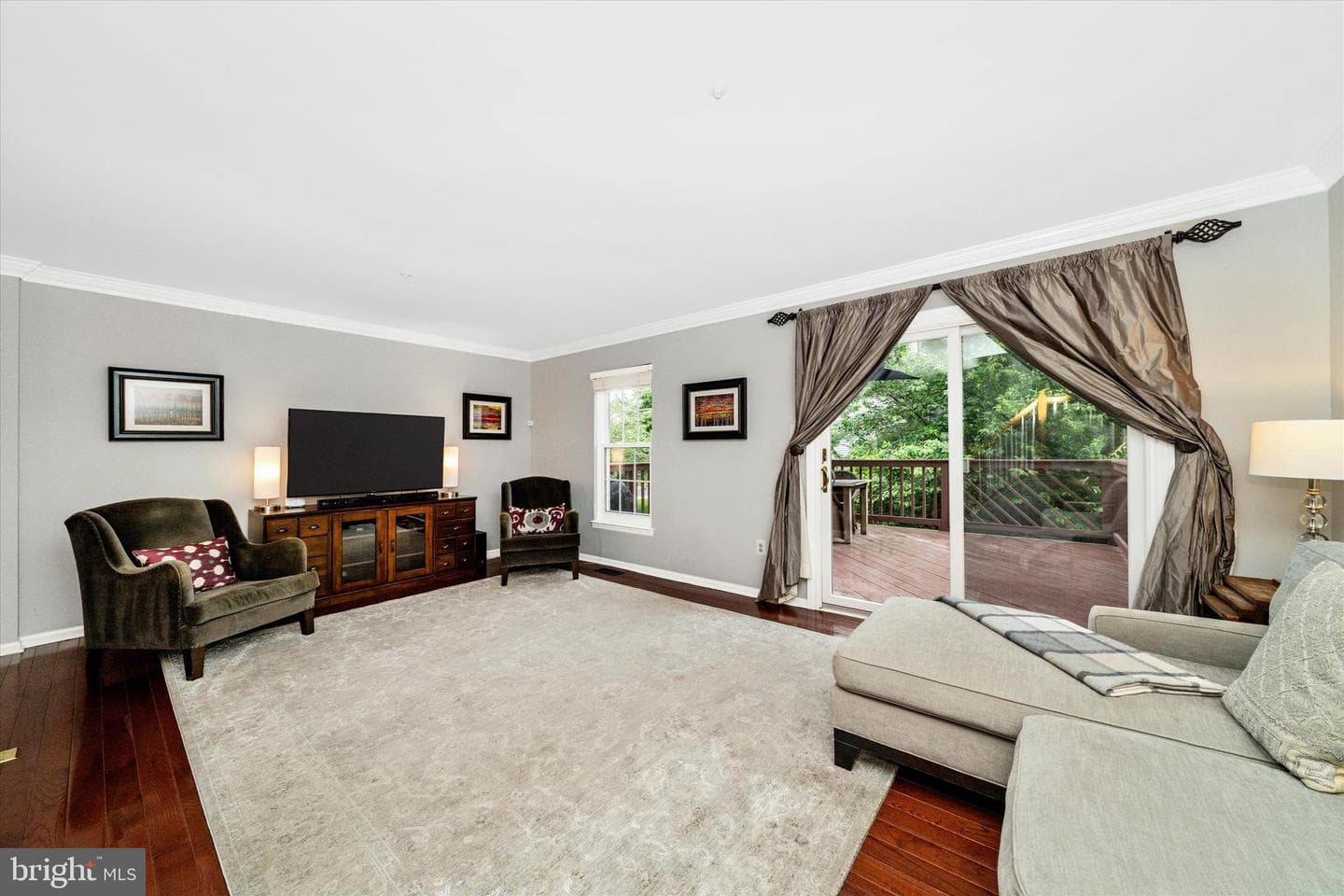 18637 Clovercrest Circle photo 11
