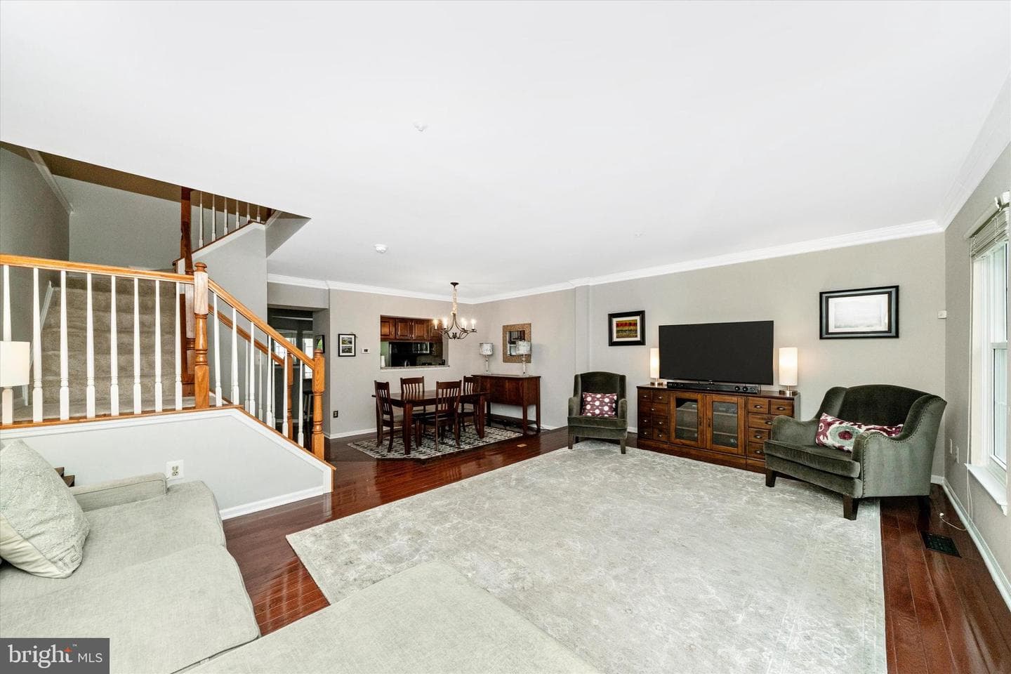 18637 Clovercrest Circle photo 13