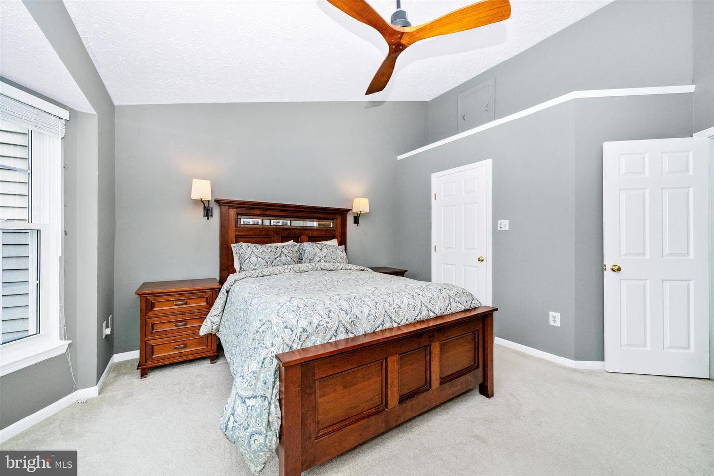 18637 Clovercrest Circle photo 19