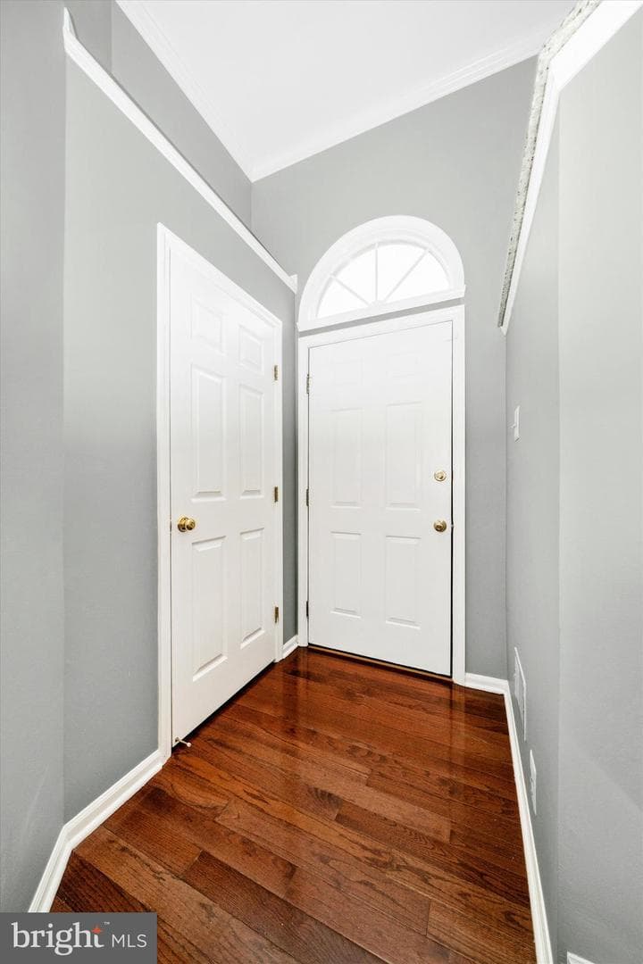 18637 Clovercrest Circle, Olney