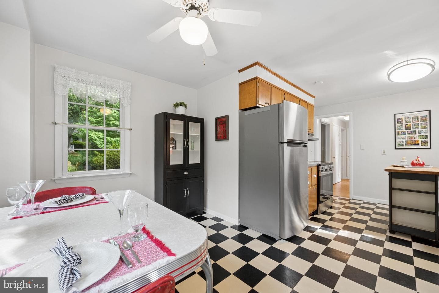 124 Chestnut Avenue photo 21