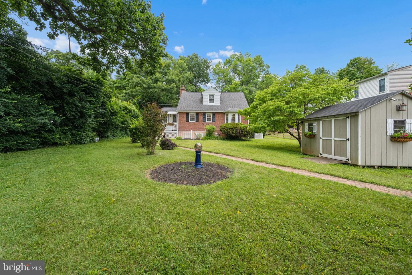 124 Chestnut Avenue photo 55