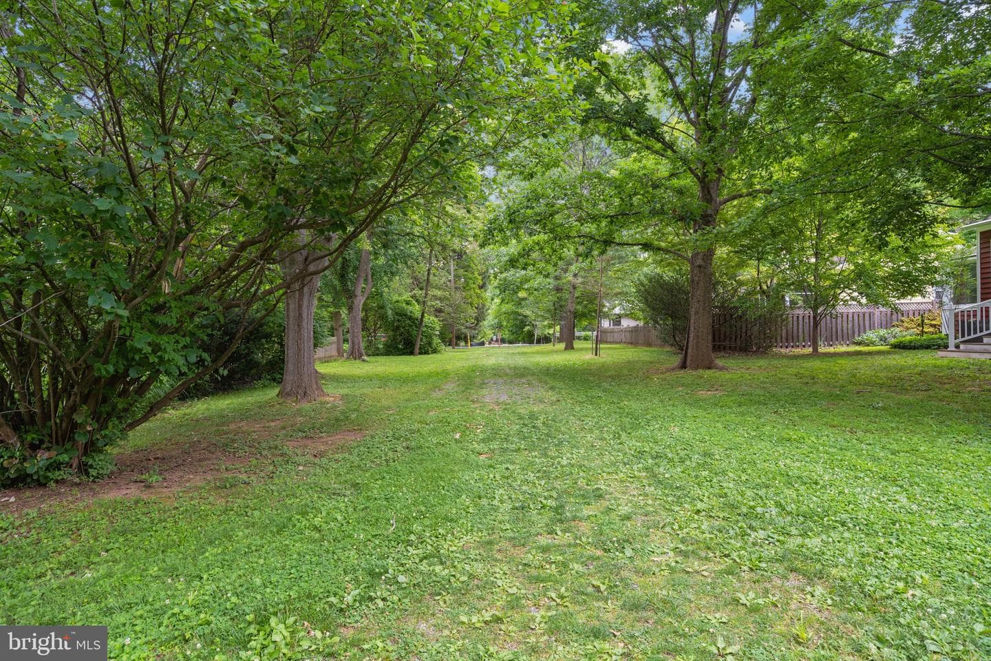124 Chestnut Avenue photo 64