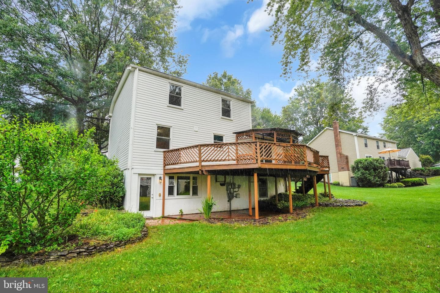 8604 Calypso Lane photo 33