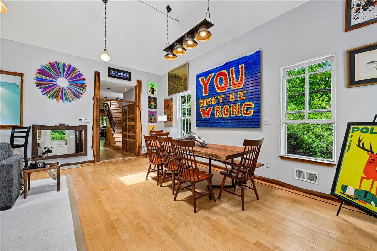 7108 Holly Avenue photo 8