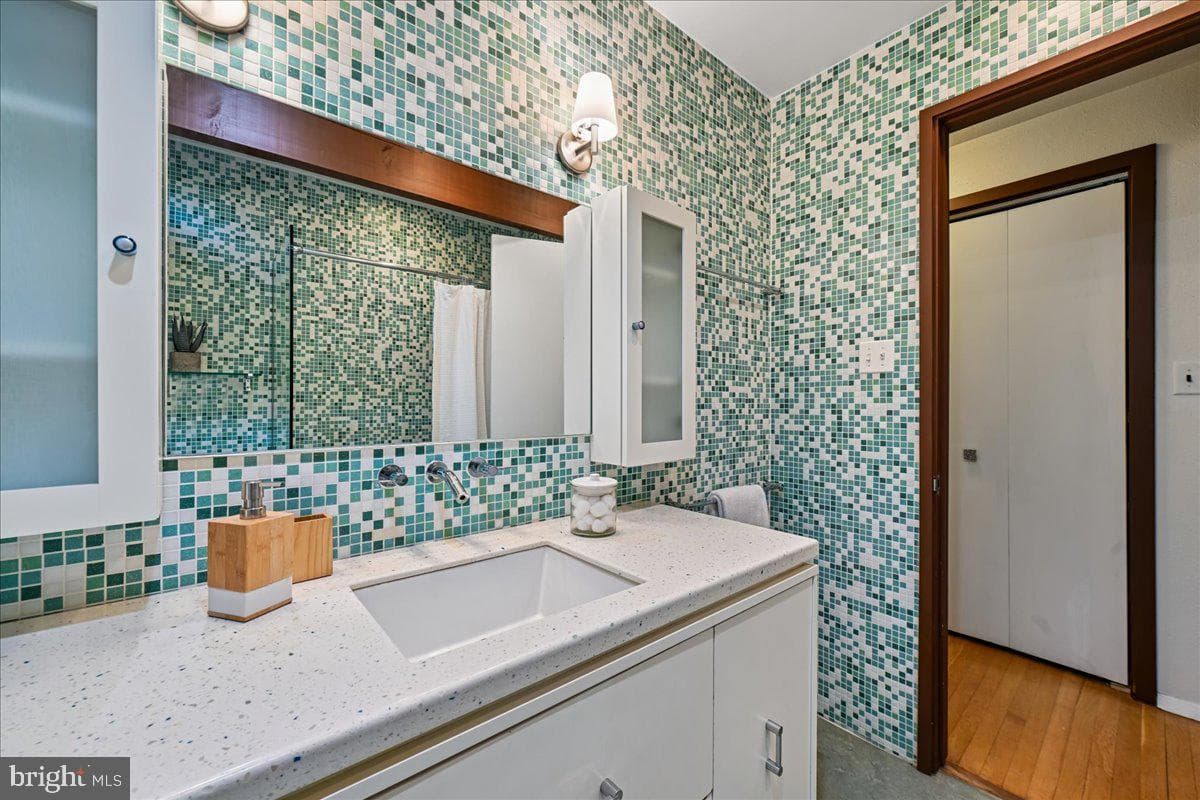 6620 Fernwood Court photo 63