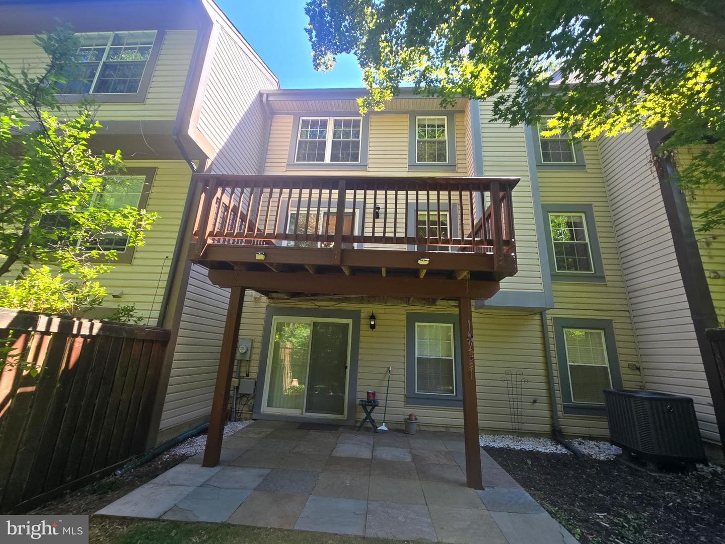 25 Tivoli Lake Court photo 3