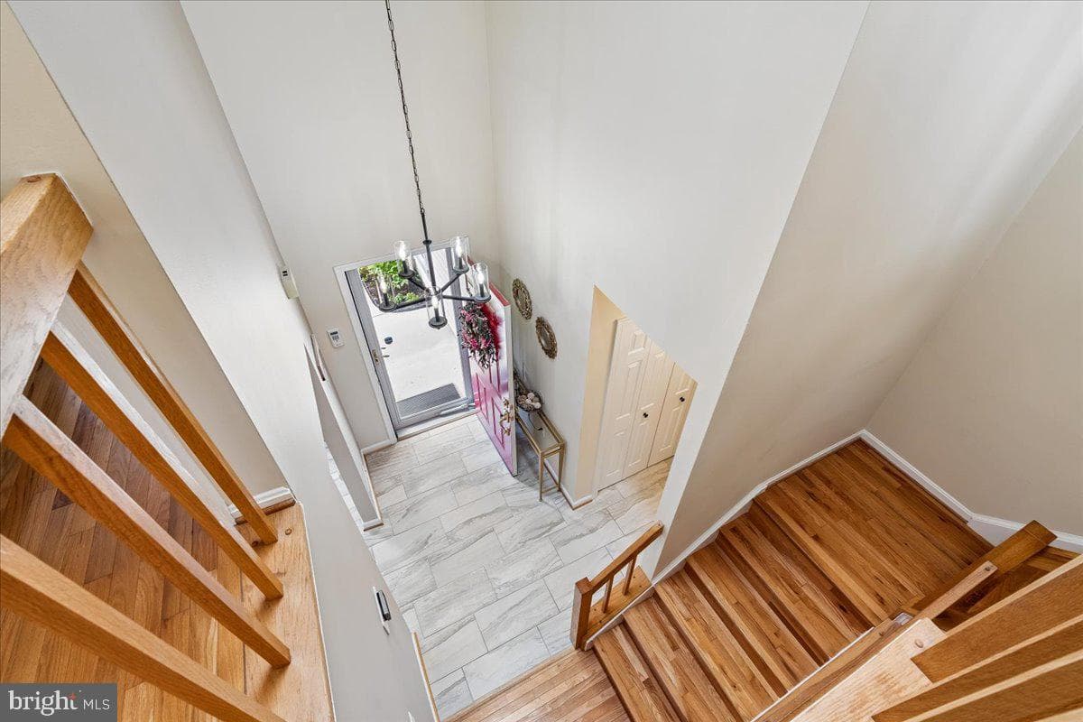 25 Tivoli Lake Court photo 5