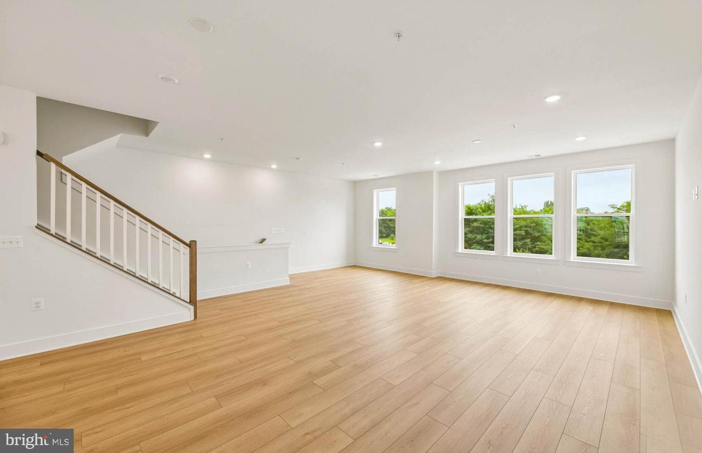 512 Parkview Avenue photo 4