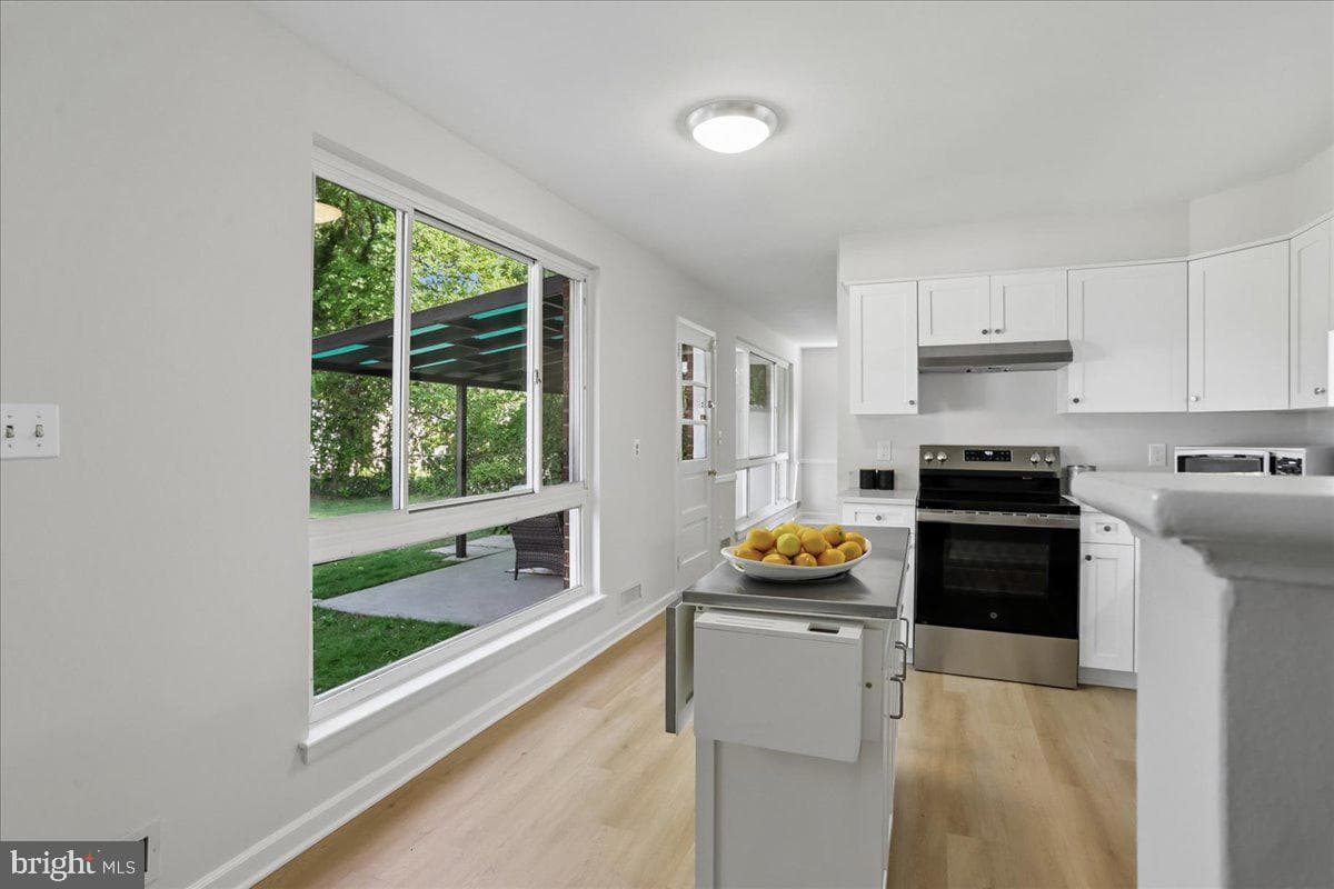 3515 Kayson Street photo 12