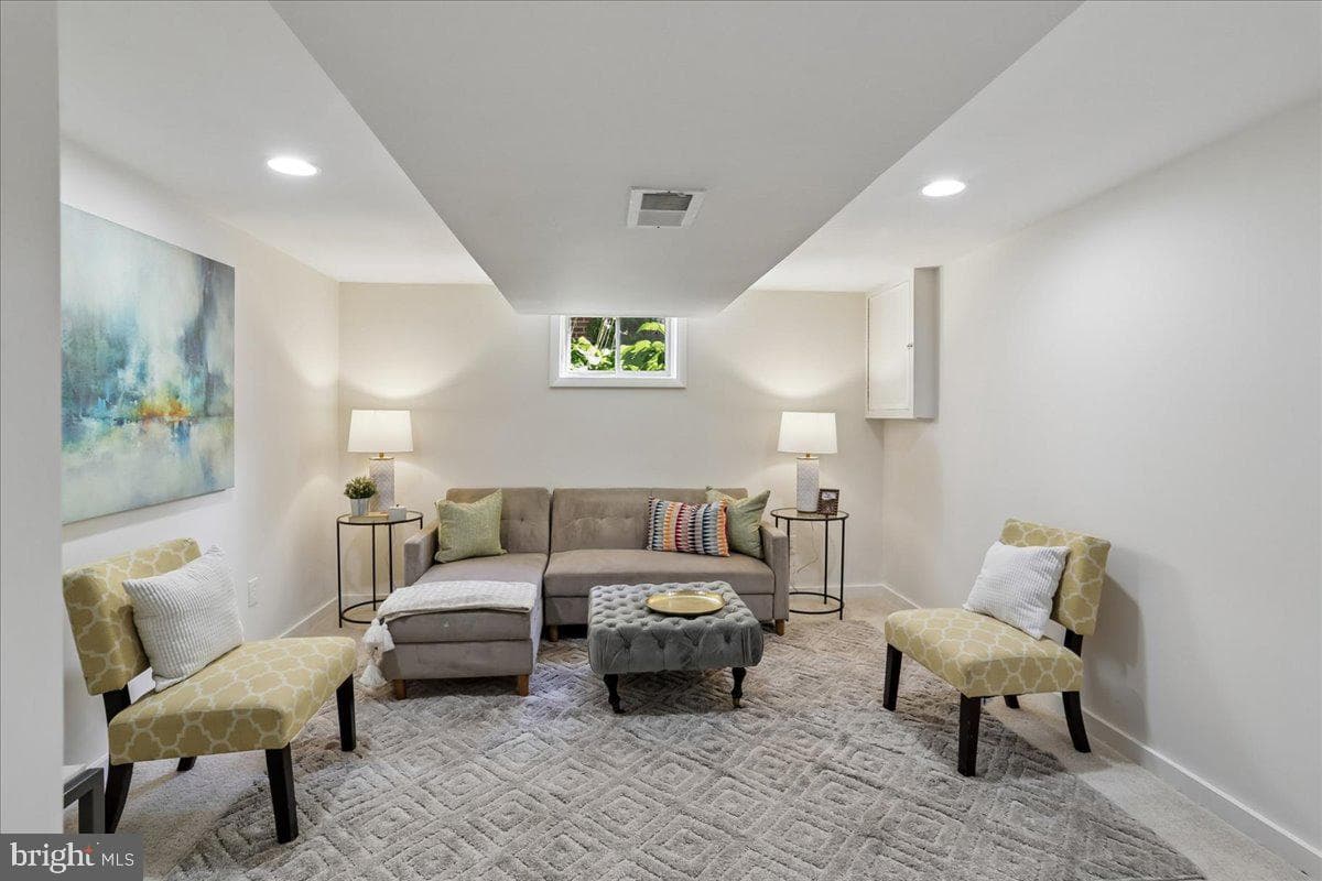 3515 Kayson Street photo 36