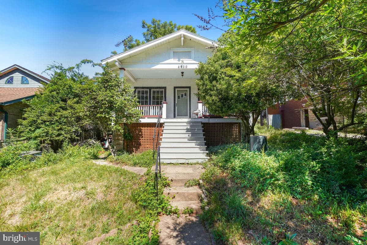 6920 Prince Georges Avenue photo 3