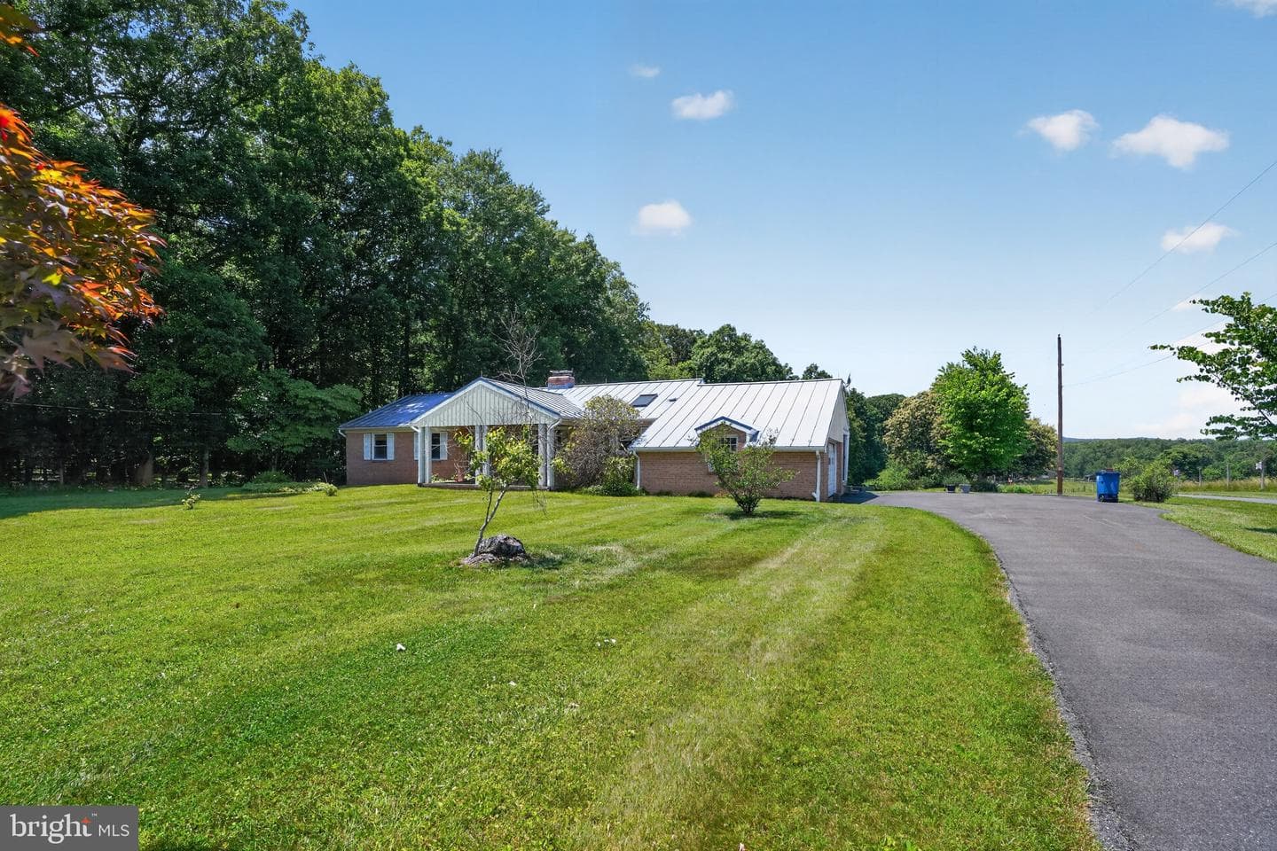 22300 Peach Tree Road photo 5