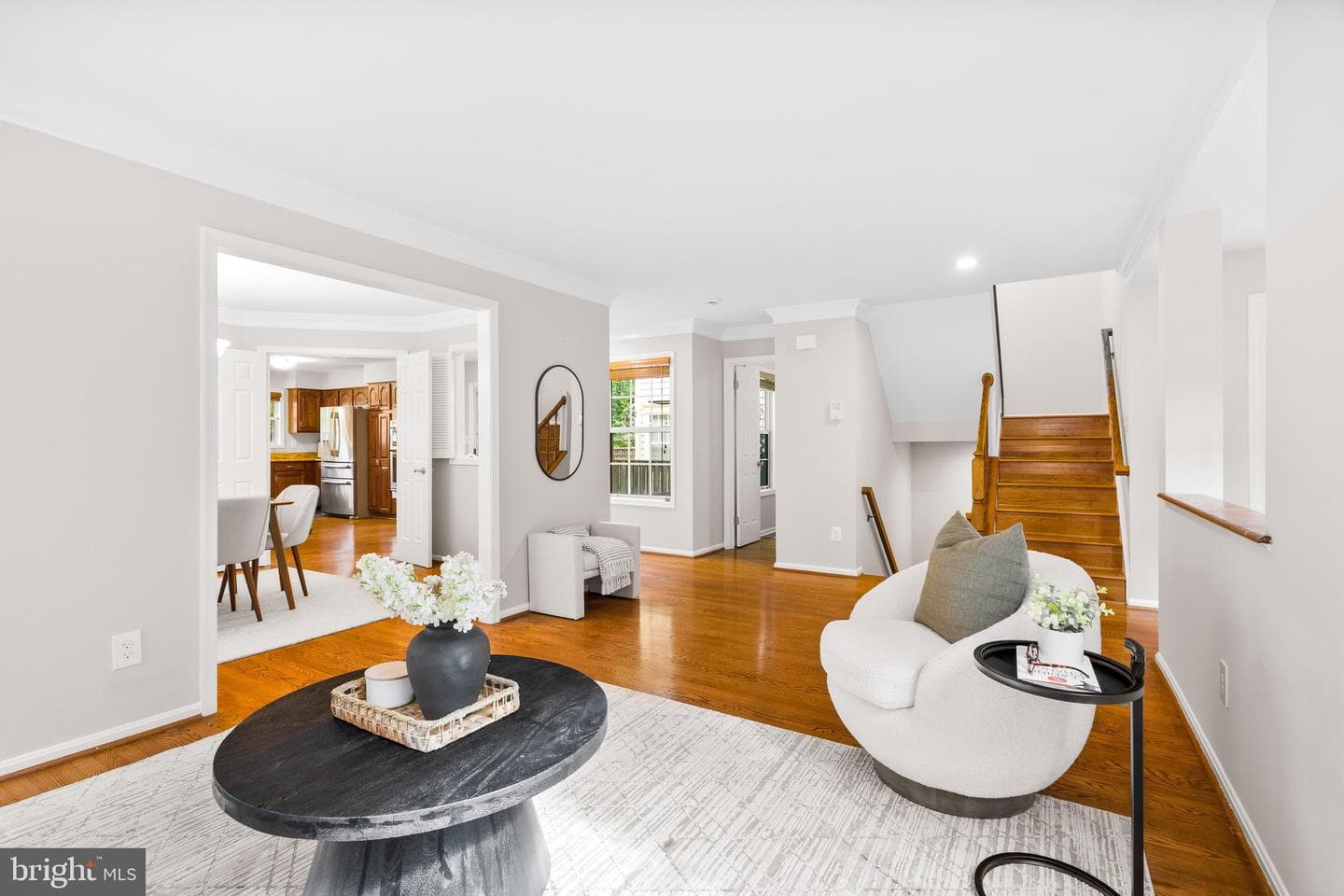 8329 Marketree Circle photo 5