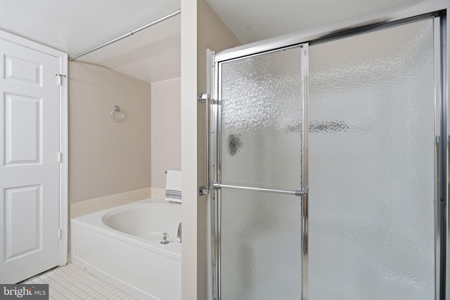 14805 Pennfield Circle #304 photo 21