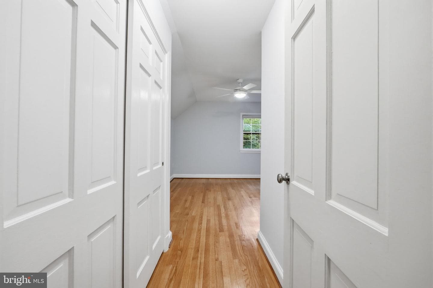 5910 Overlea Road photo 34