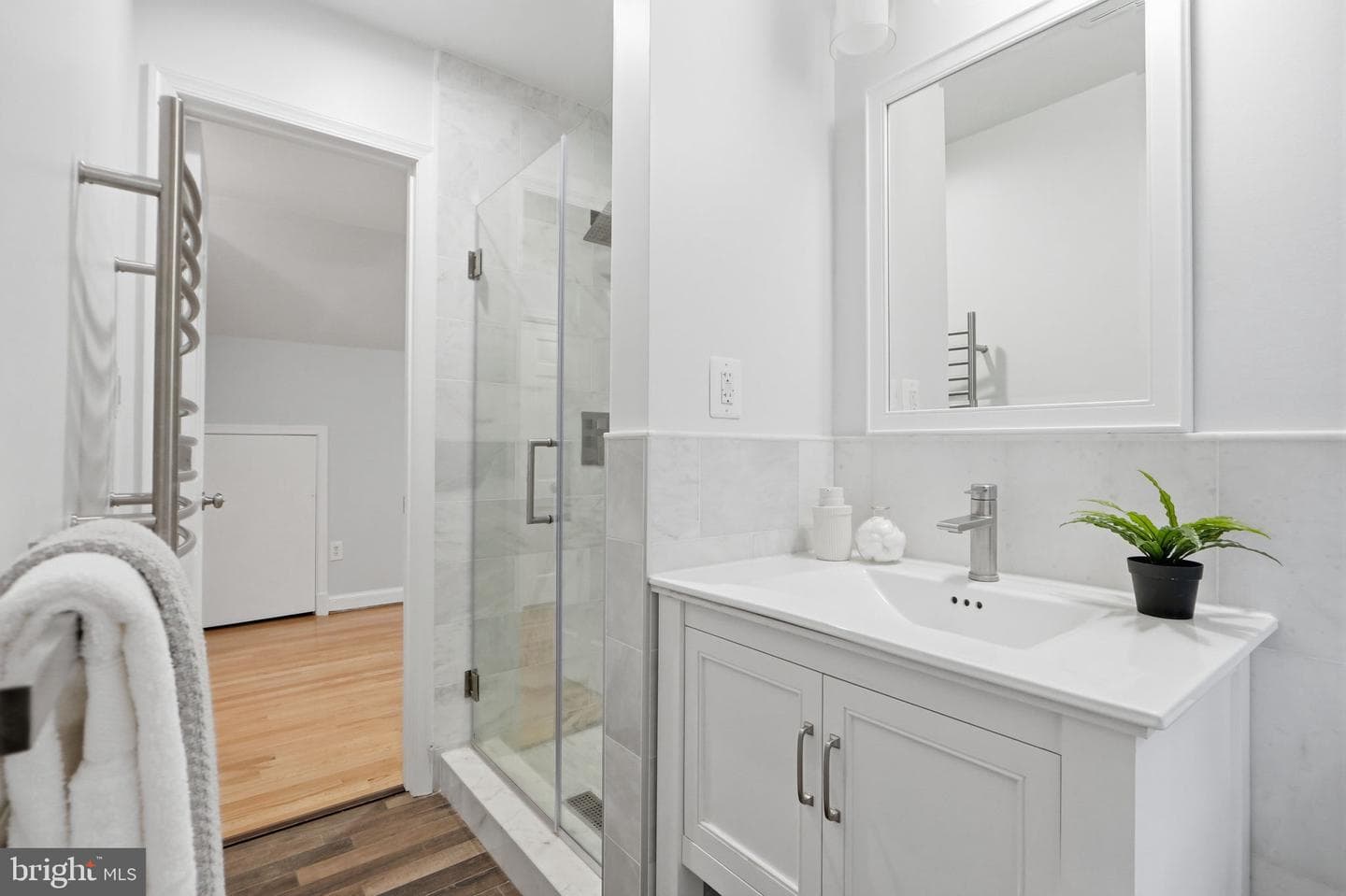 5910 Overlea Road photo 39