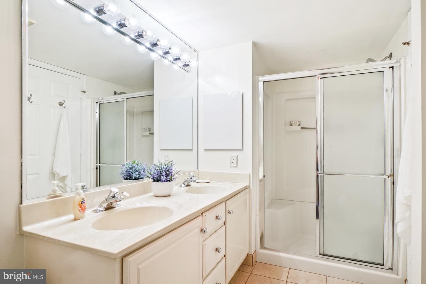 14805 Pennfield Circle #206 photo 24