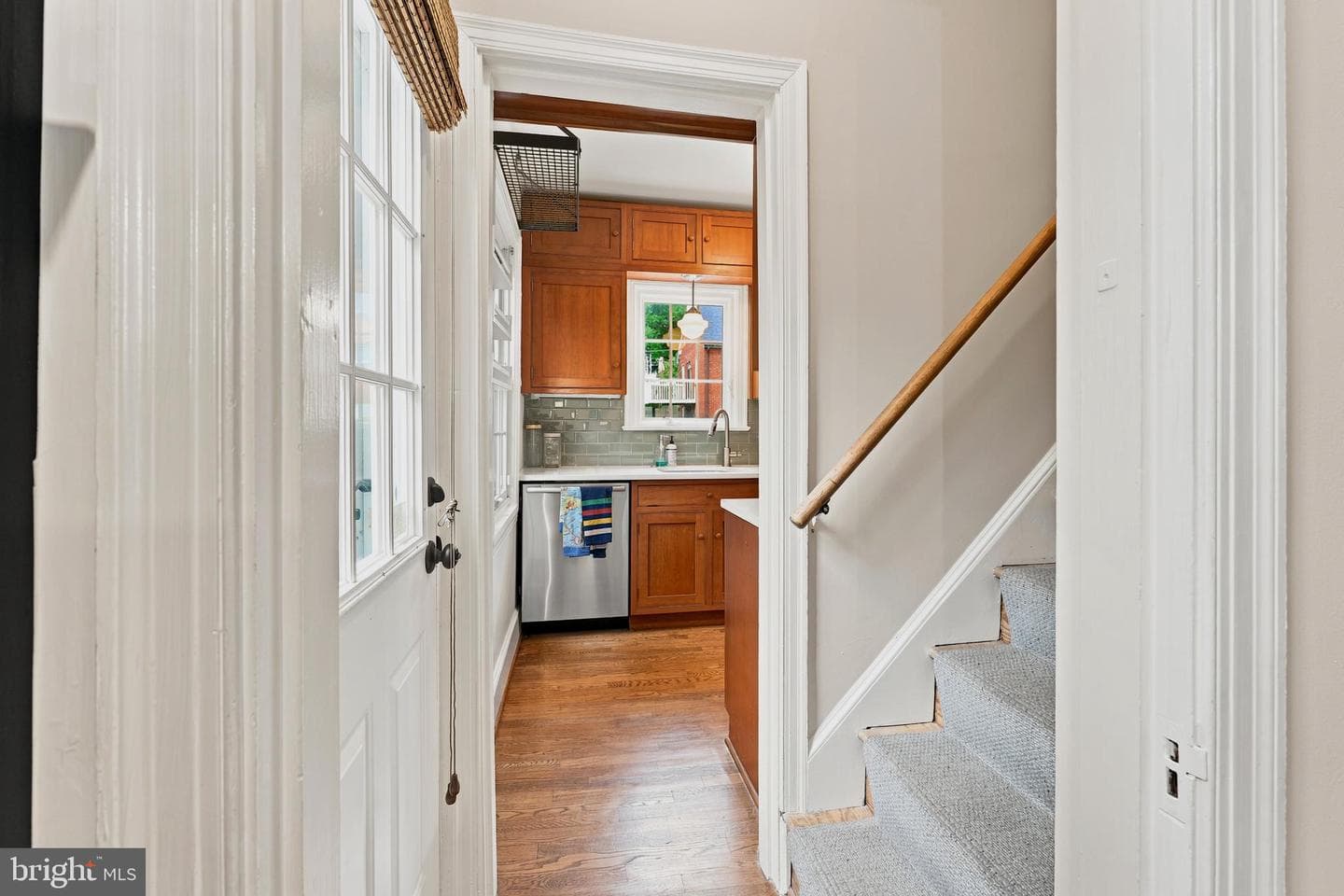 9404 Worth Avenue photo 33