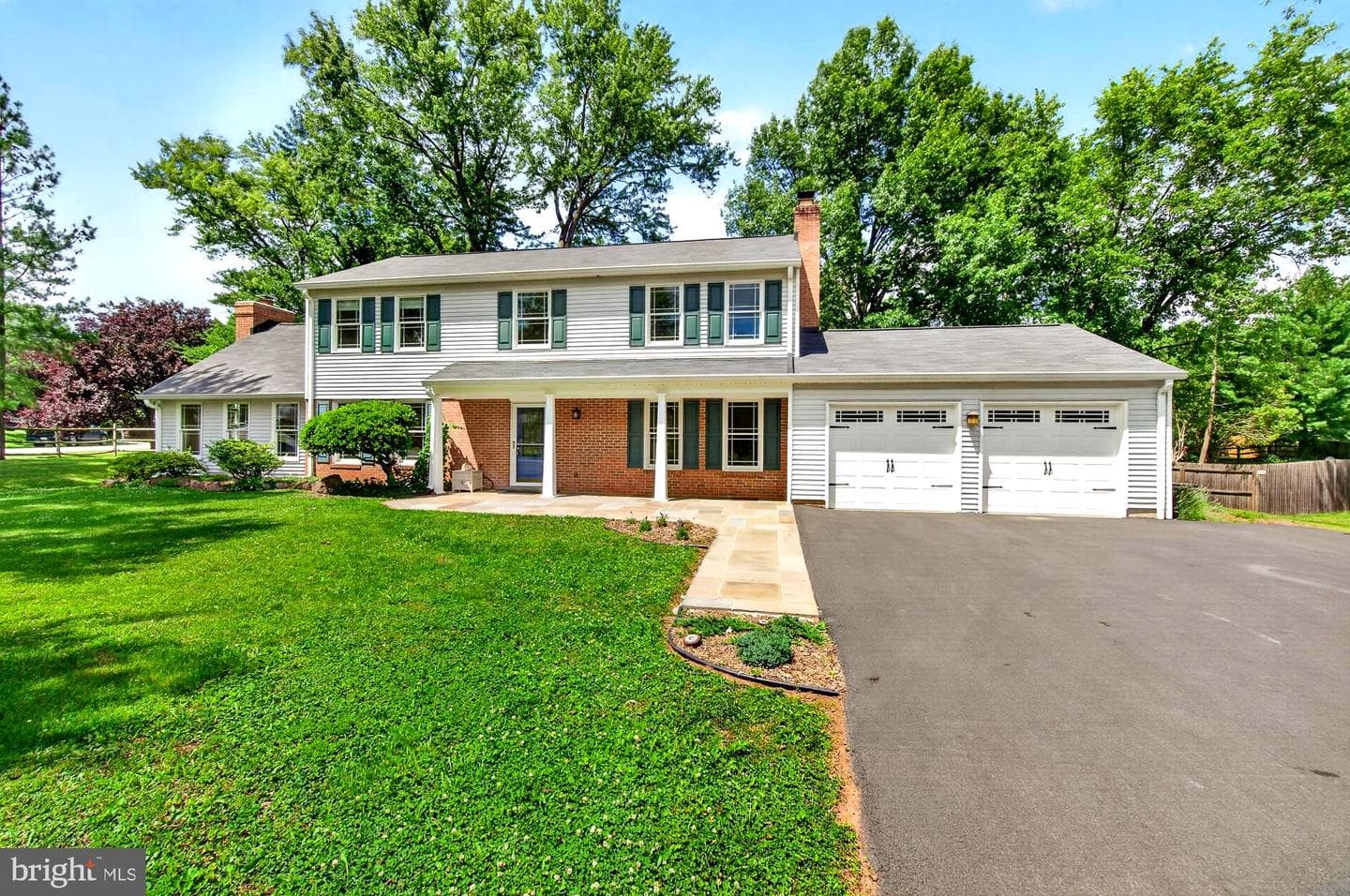 19613 Bodmer Avenue photo 5