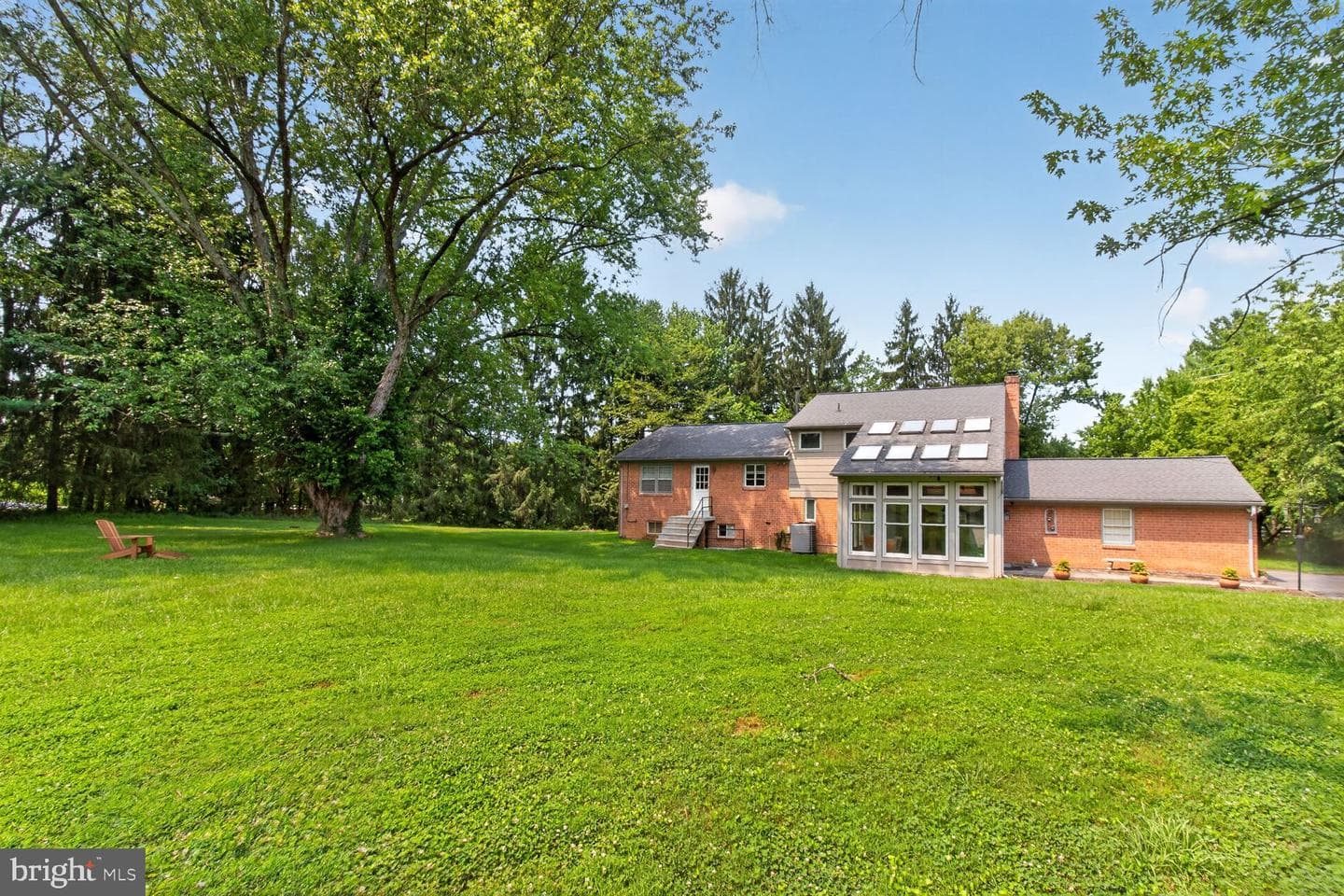 15716 Jones Lane photo 3