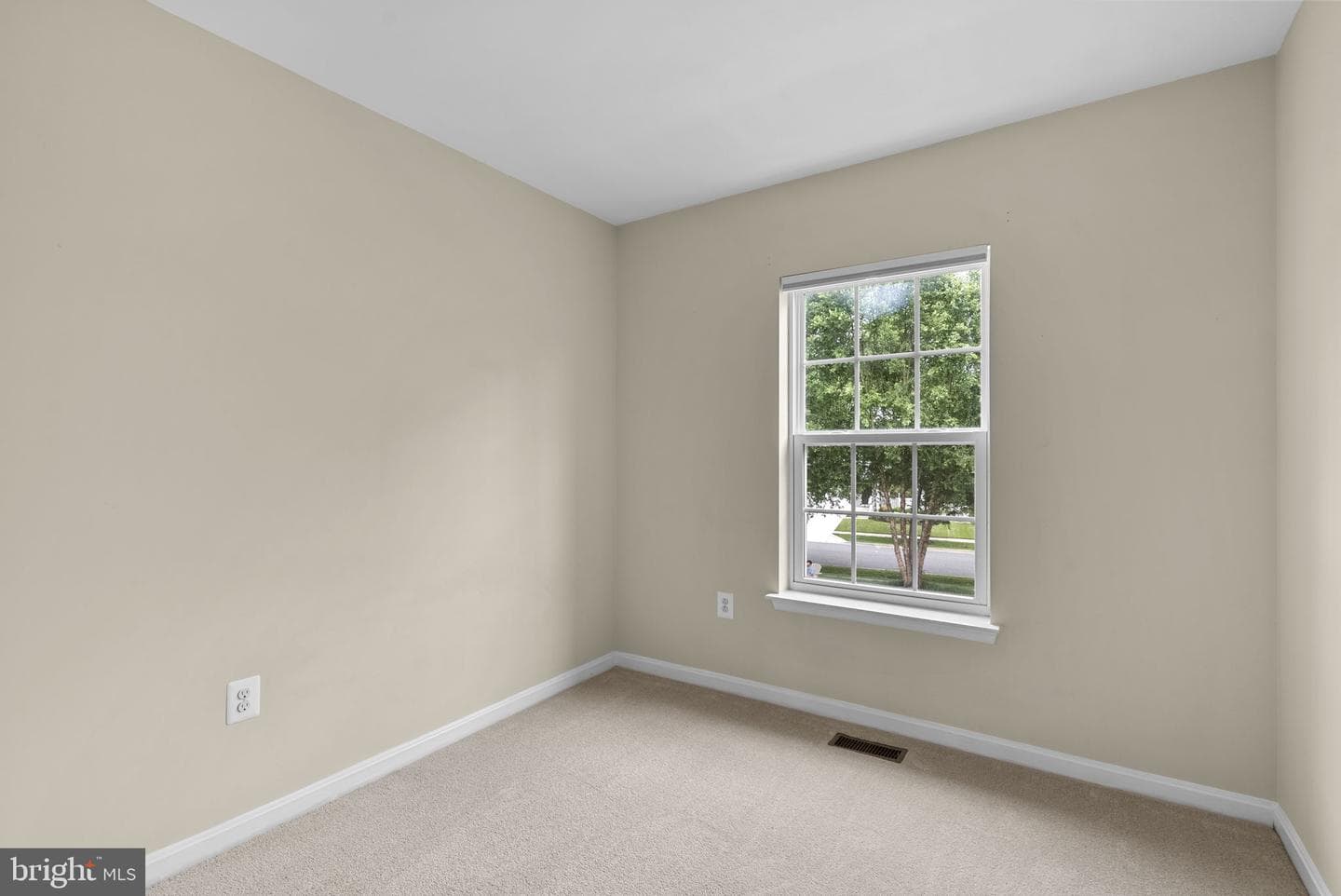 18267 Hickory Meadow Drive photo 24