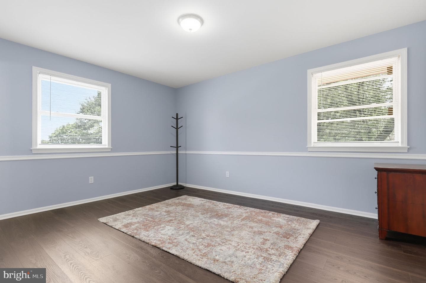 3421 Canberra Street photo 15